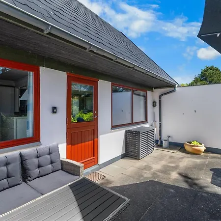 Luci - 20m From The Sea By Interhome *