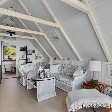 Luci - 20m From The Sea By Interhome Ferienhaus Martofte