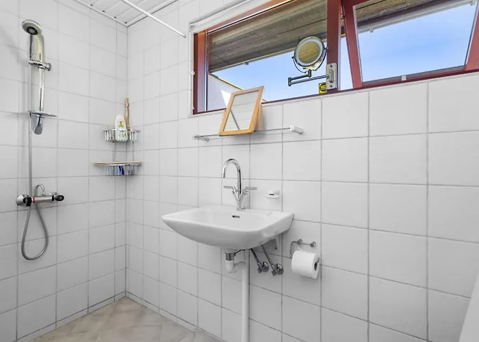 Ferienhaus Luci - 20m From The Sea By Interhome Martofte