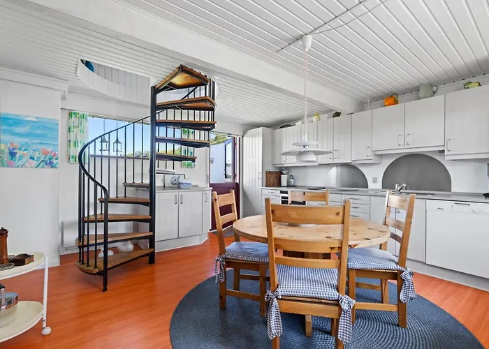 Luci - 20m From The Sea By Interhome Ferienhaus