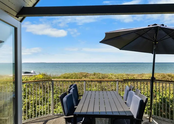 Ferienhaus Luci - 20m From The Sea By Interhome Martofte